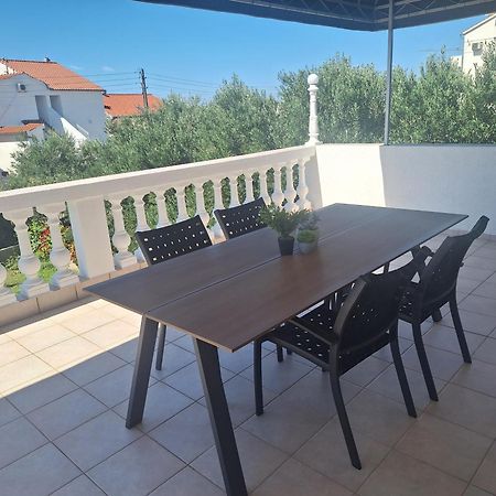 Apartments Milena Водице Екстериор снимка